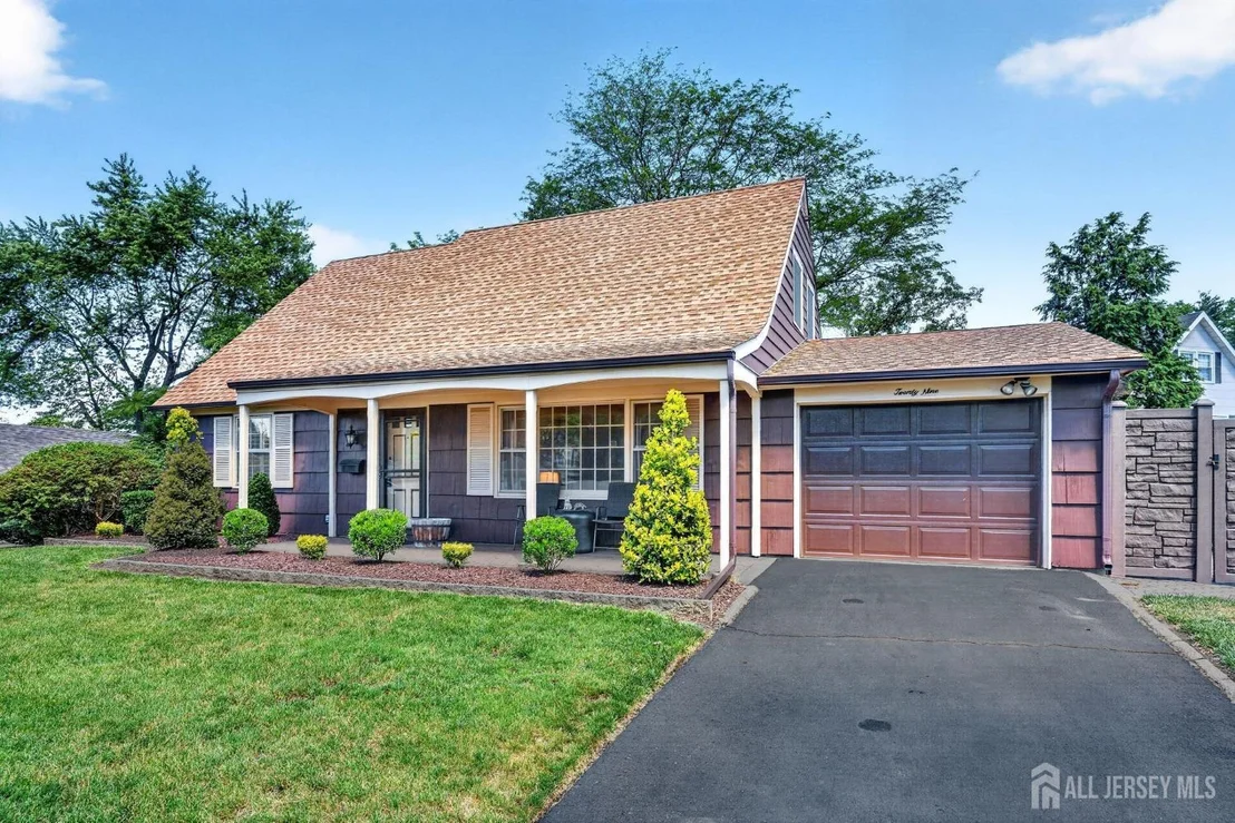 Photo of 29 Ormont Lane