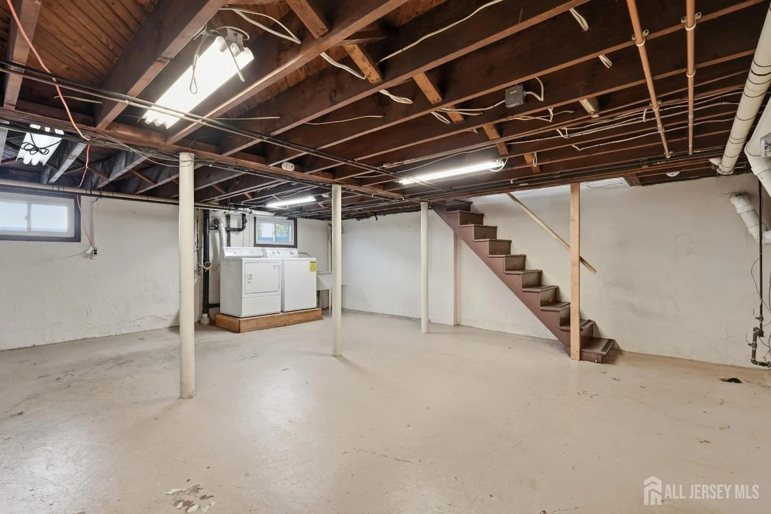 Photo of 326 Melrose Avenue