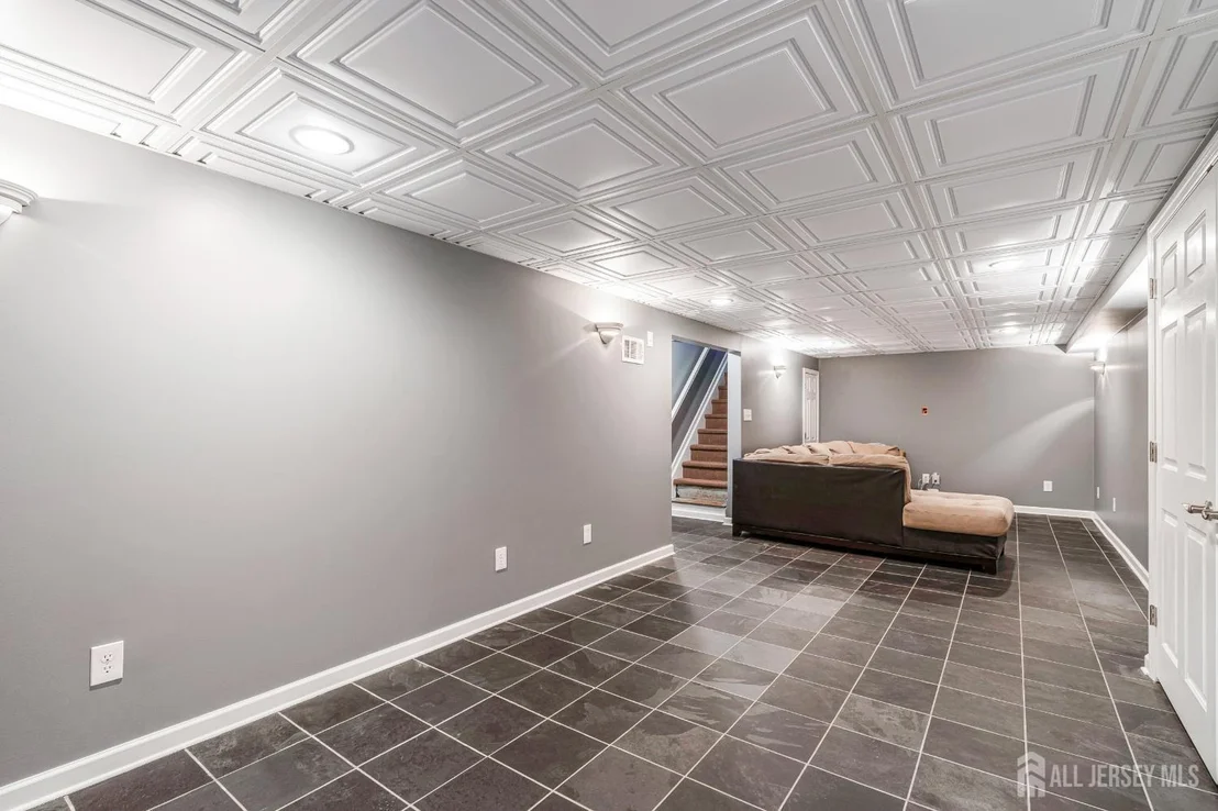 Photo of 420 Decatur Avenue
