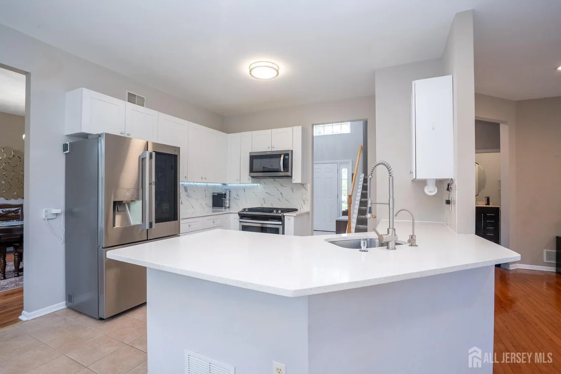 Photo of 23 Huntley Way