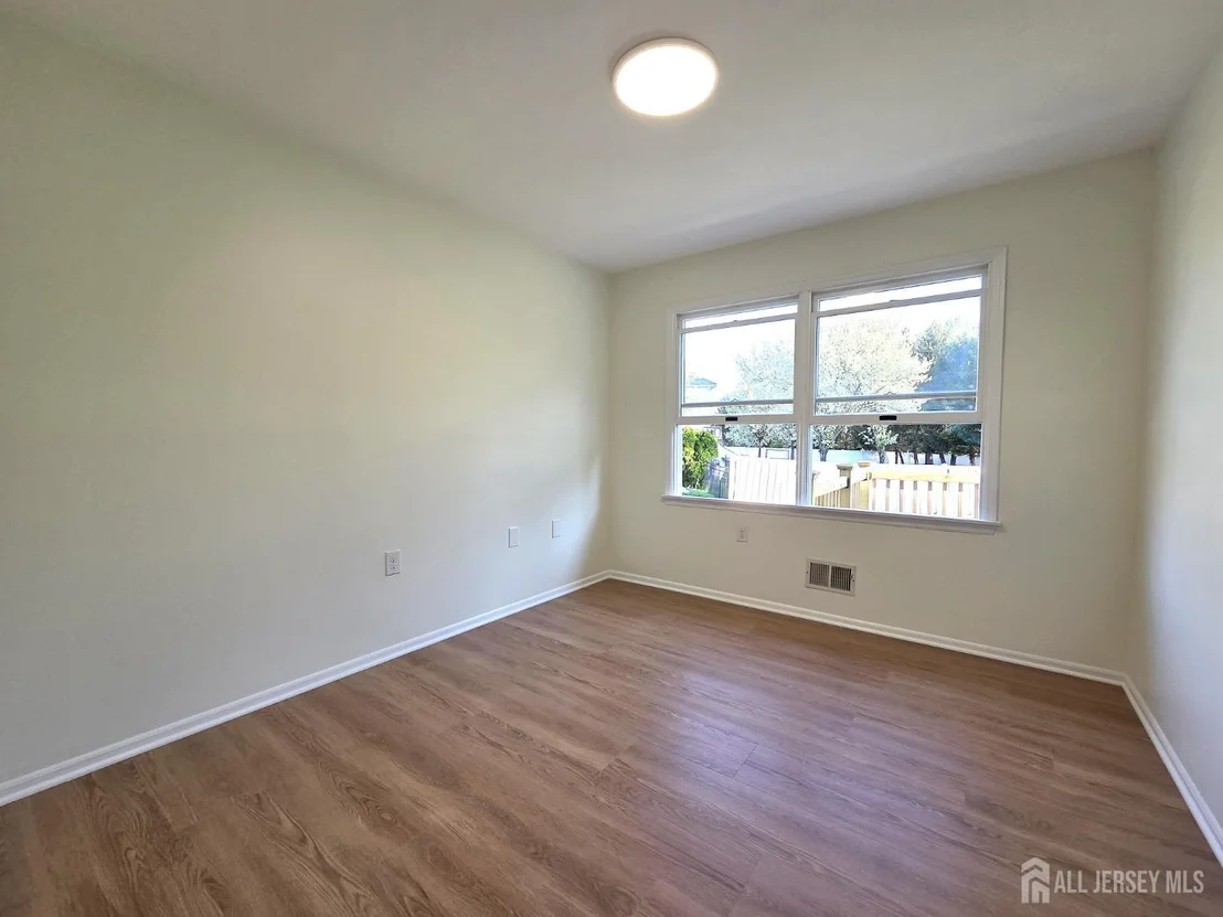 Photo of 1 Alexander Drive
