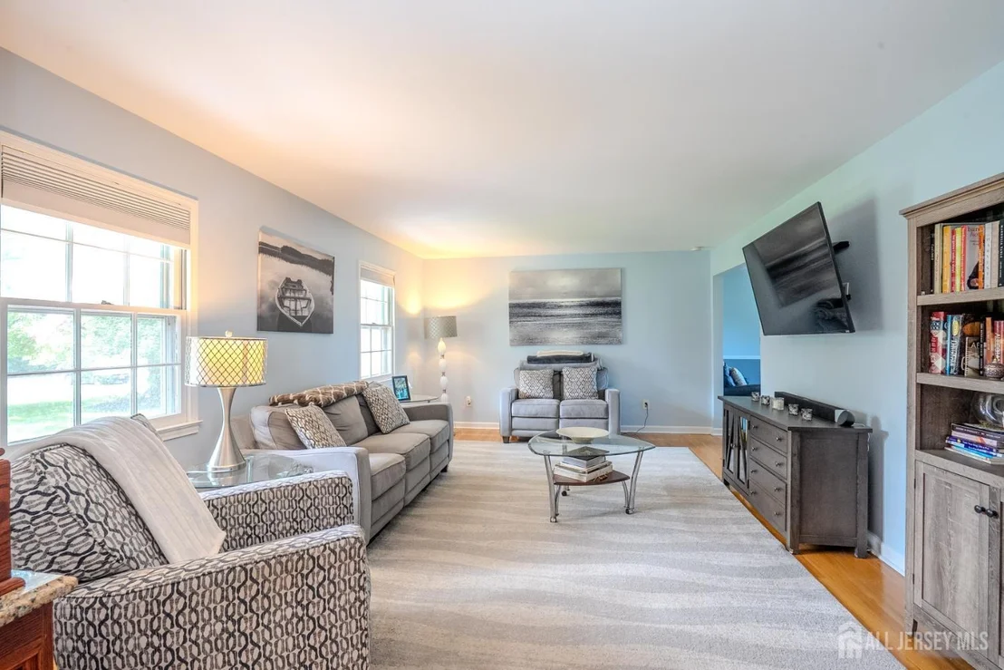 Photo of 51 Orchardside Drive