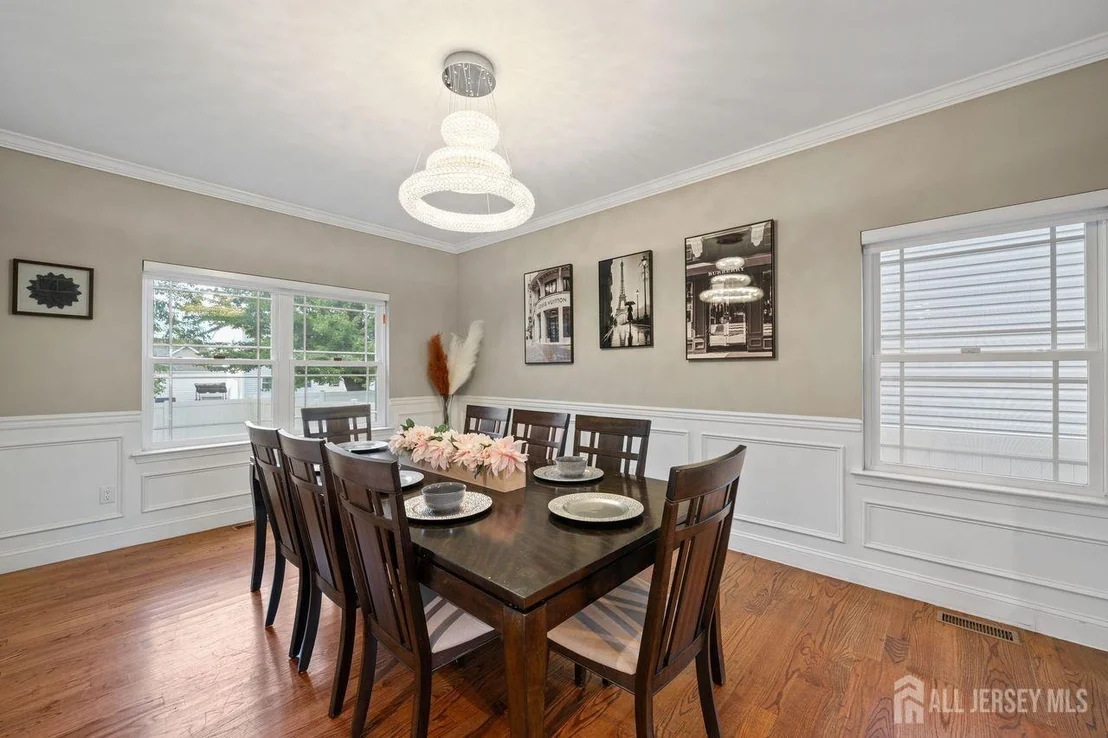 Photo of 628 New Dover Road