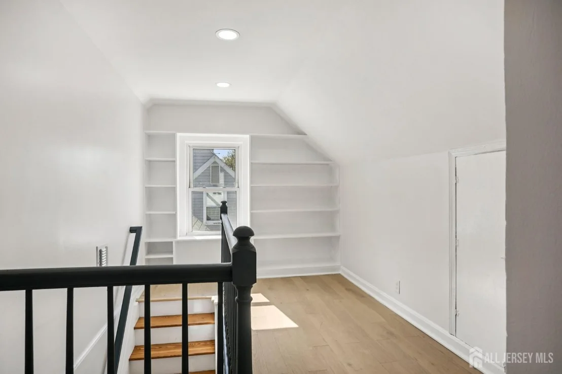 Photo of 101 Ravine Drive