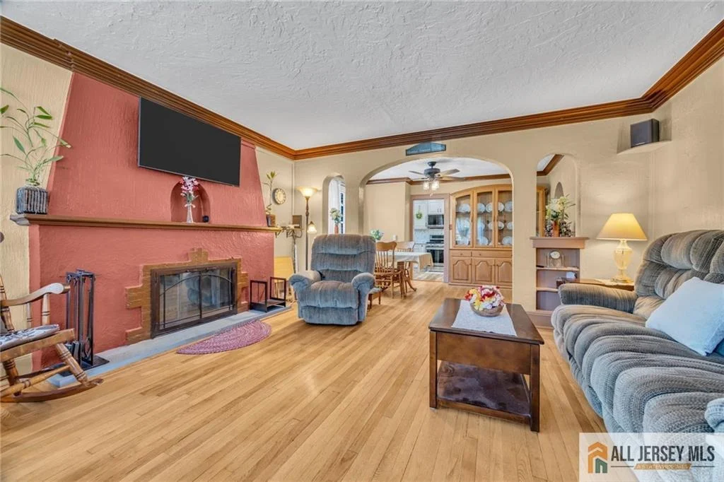 Photo of 38 Simpson Avenue