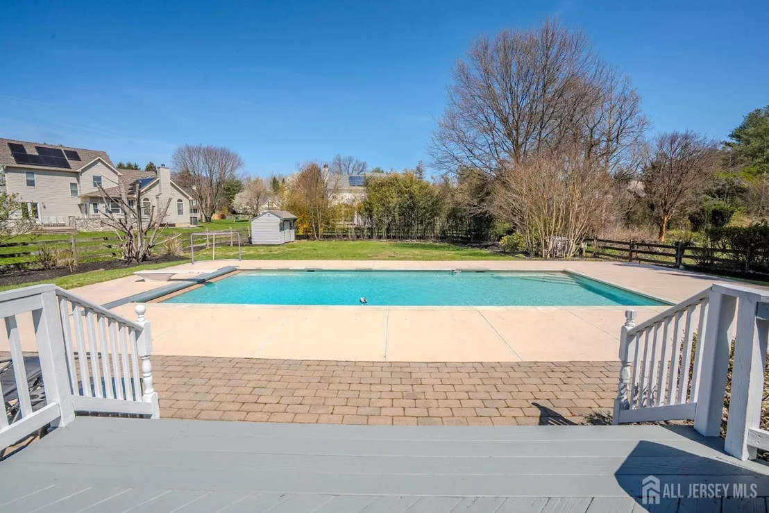 Photo of 6 Ruedeman Drive