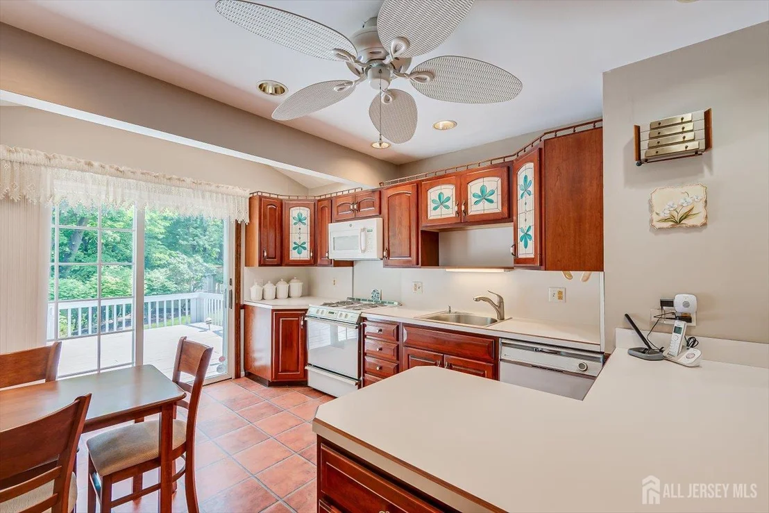 Photo of 560 Wakefield Drive