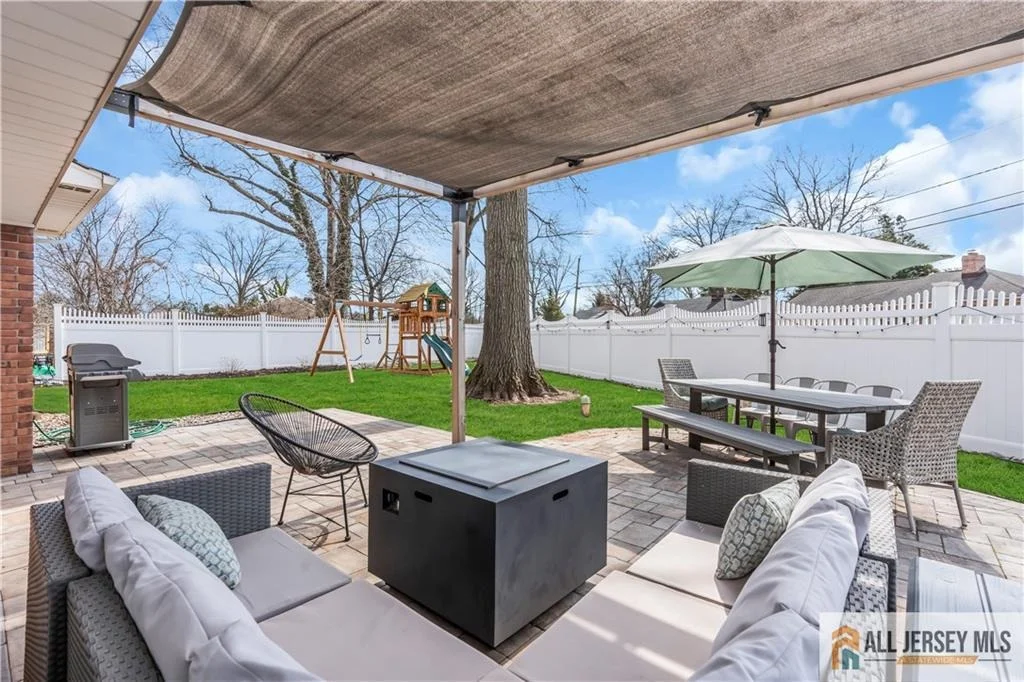 Photo of 110 Oak Drive