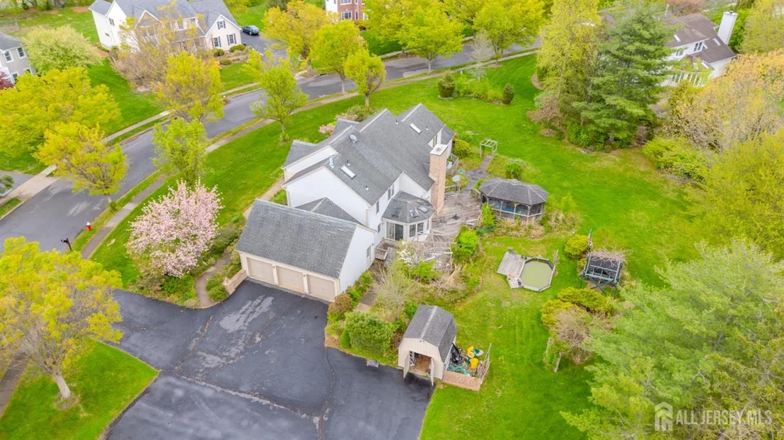 Photo of 20 Sapphire Drive