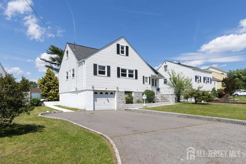 Photo of 19 Jonquil Circle