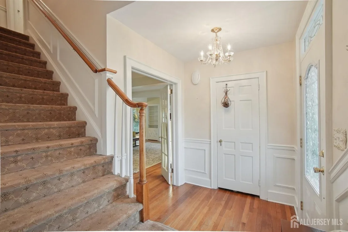 Photo of 12 Edgewood Road