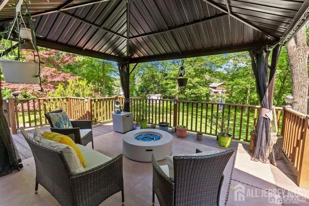 Photo of 42 Harrow Drive