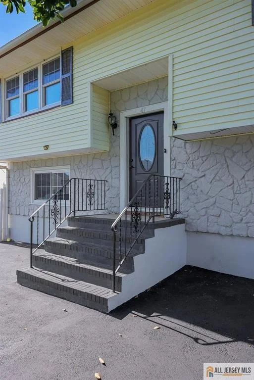Photo of 47 Gaskill Avenue