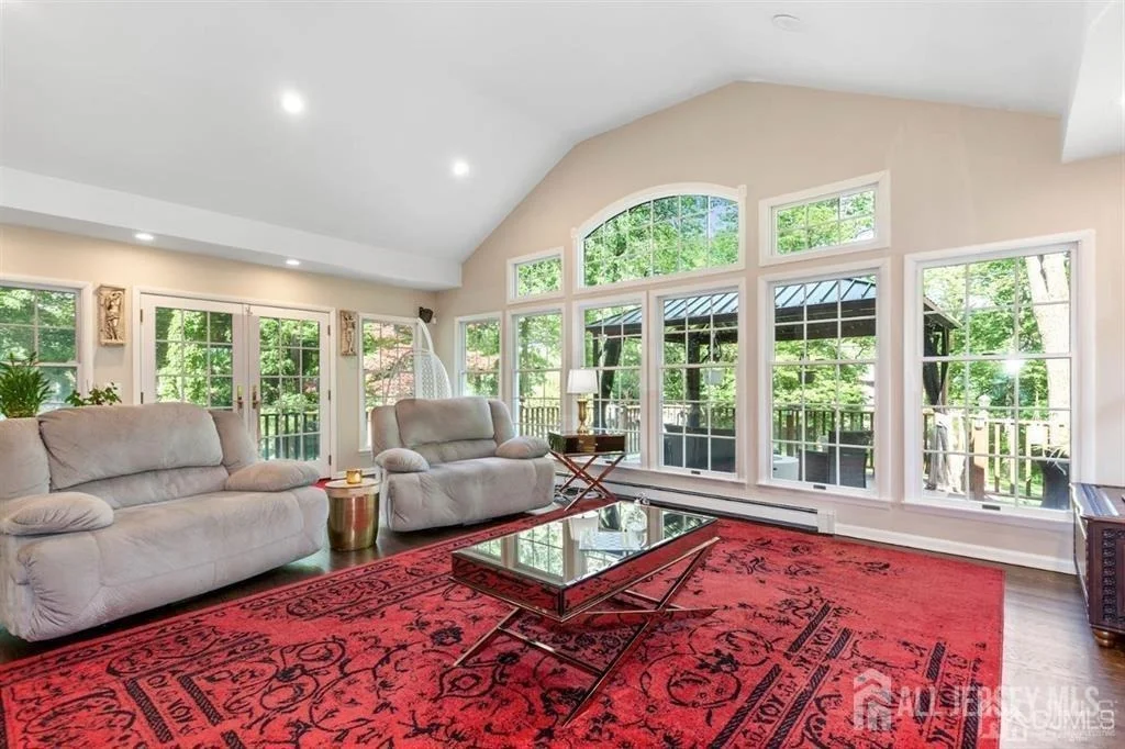 Photo of 42 Harrow Drive