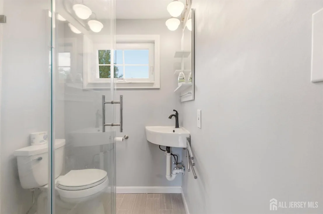 Photo of 19 Sycamore Avenue