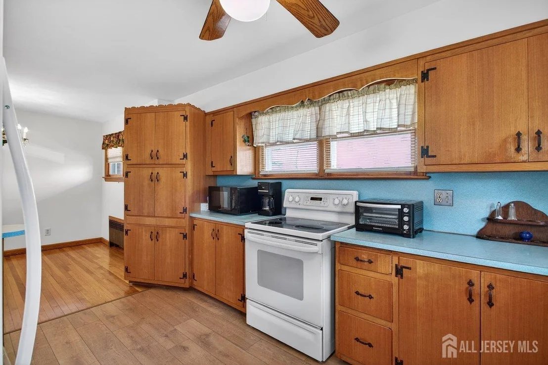 Photo of 595 Jacques Street