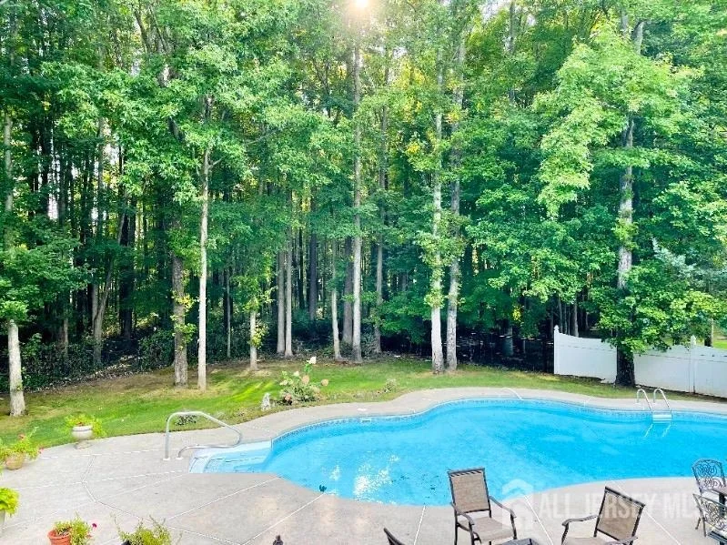 Photo of 9 Stonegate Drive