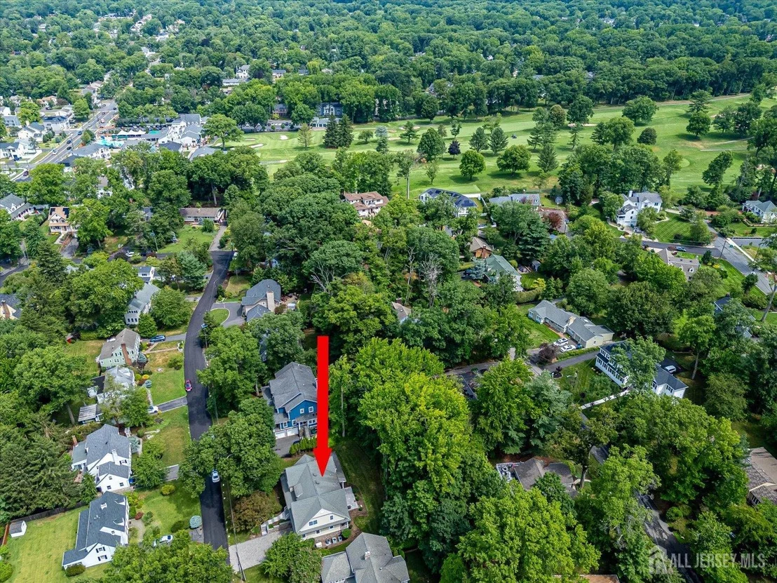 Photo of 4 Edgewood Road