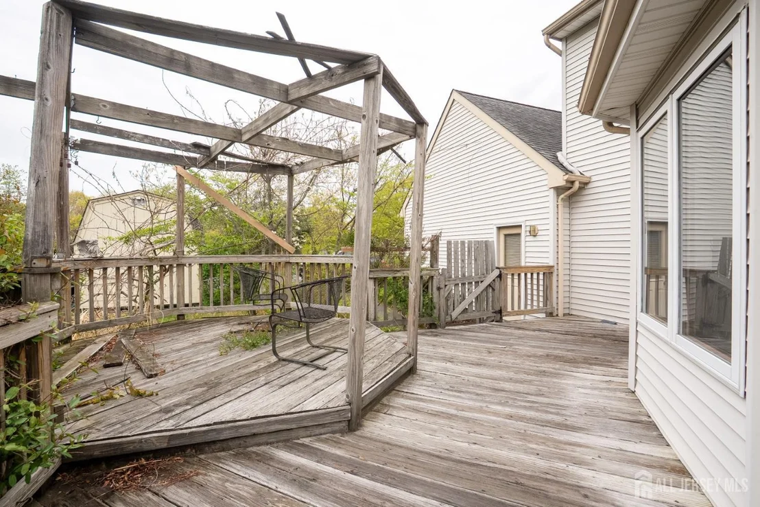 Photo of 20 Sapphire Drive
