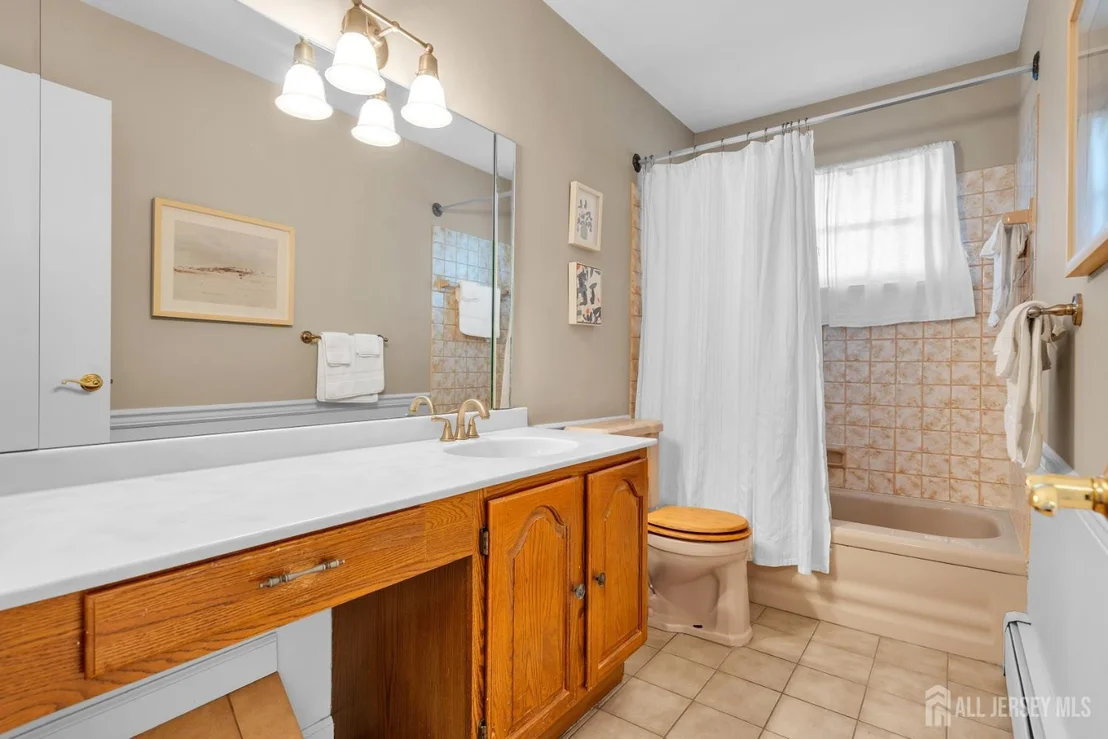 Photo of 104 Tracy Drive