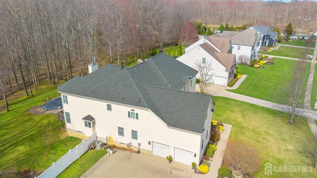 Photo of 9 Stonegate Drive