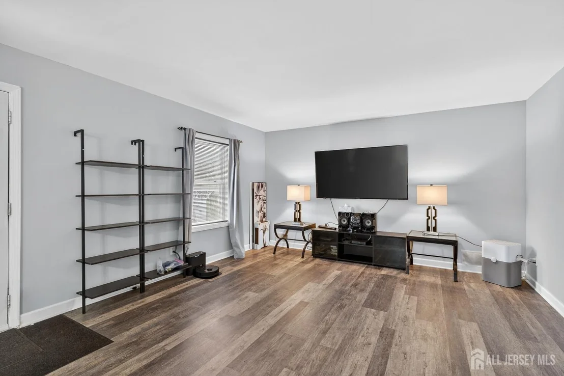 Photo of 145 Sampson Place