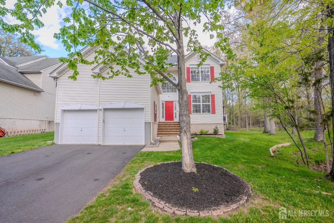 Photo of 23 Huntley Way