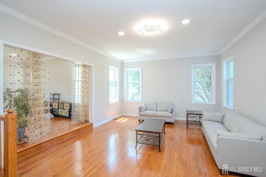Photo of 37 Kinglet Drive