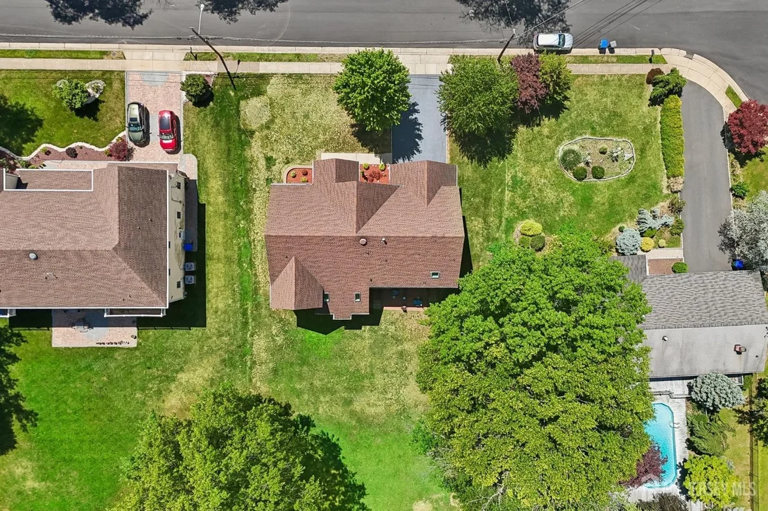 Photo of 6 Willow Drive