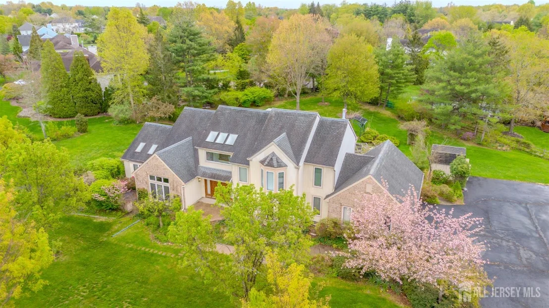 Photo of 20 Sapphire Drive