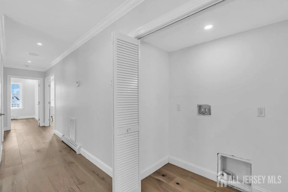 Photo of 141 Vanard Drive