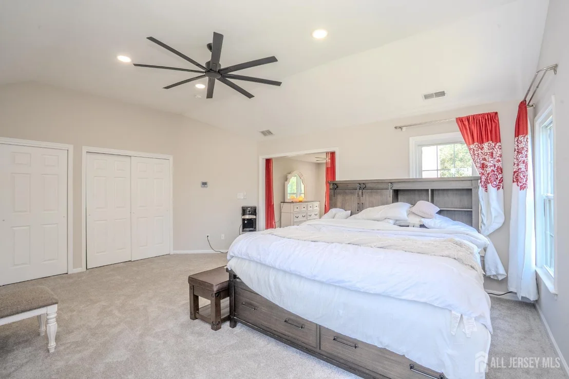 Photo of 37 Kinglet Drive