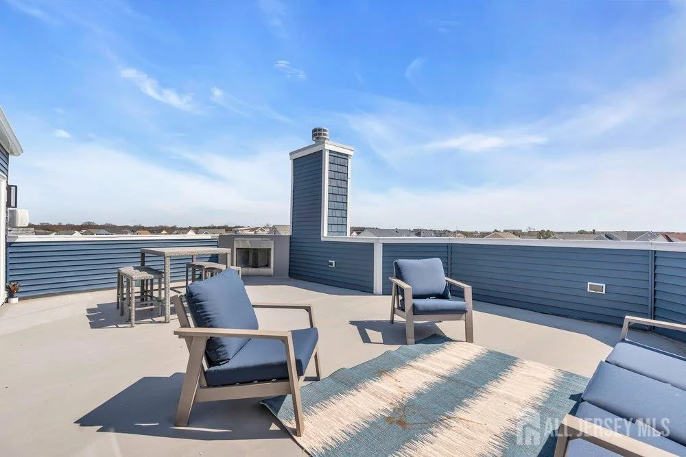 Photo of 141 Vanard Drive