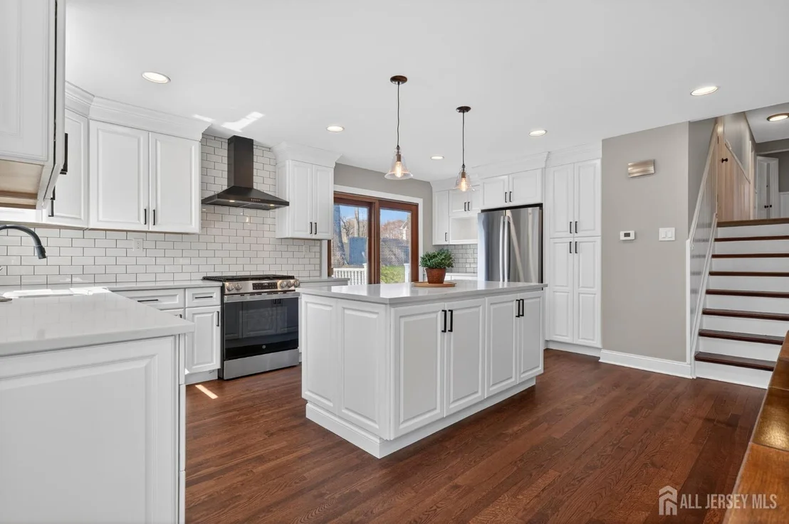 Photo of 8 Starodub Drive