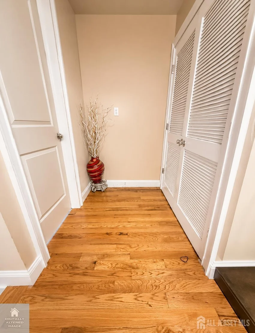 Photo of 402 Thomas Street