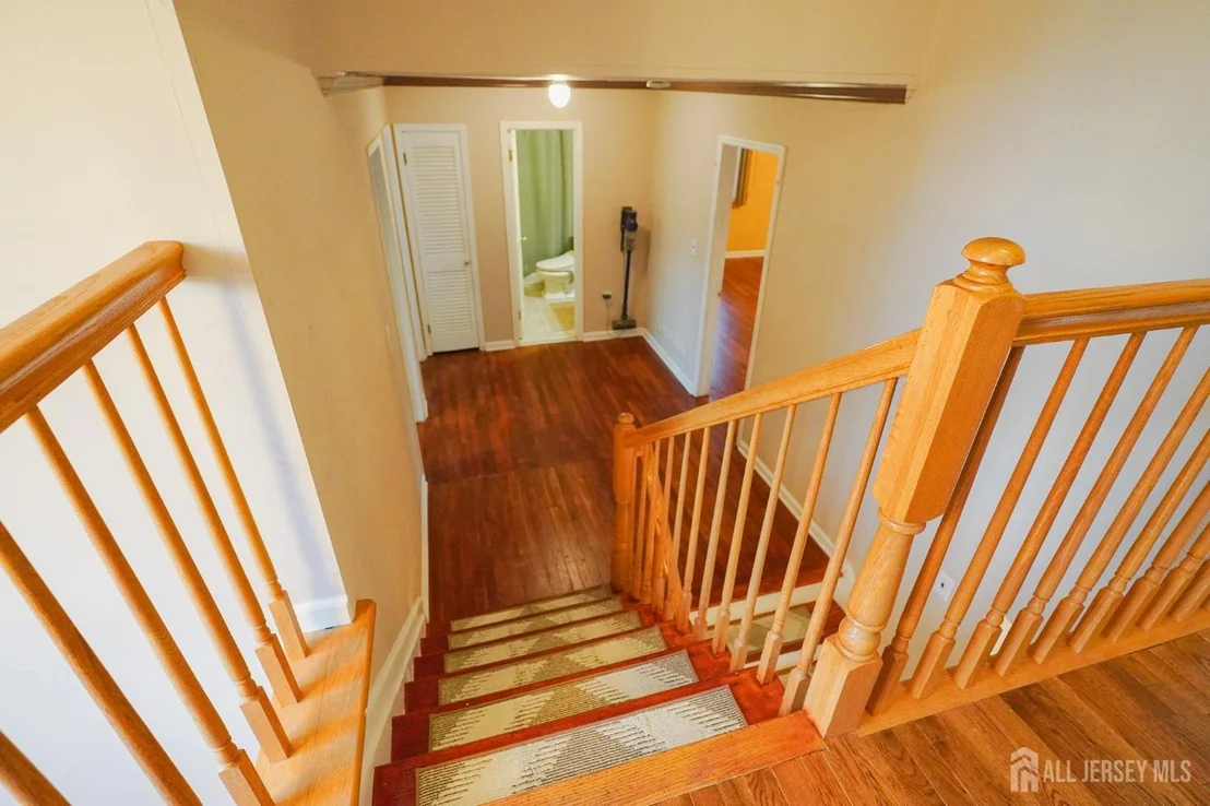 Photo of 3 E Charles Court