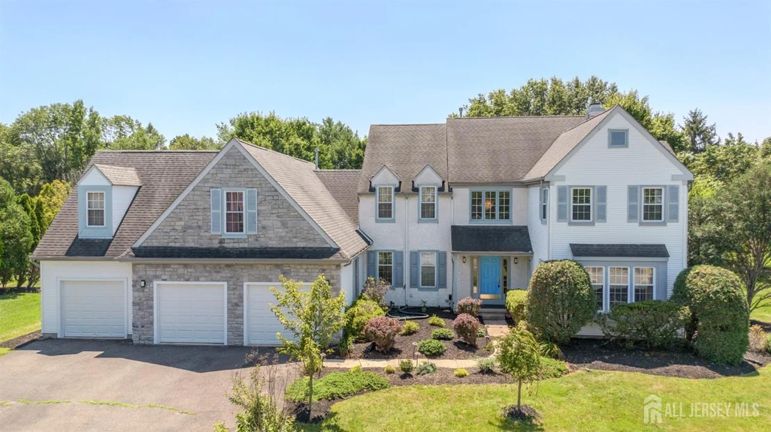 Photo of 37 Kinglet Drive