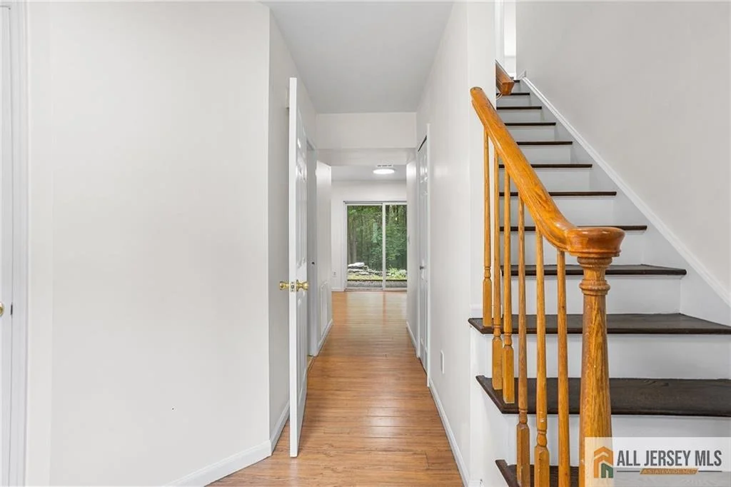 Photo of 569 Buttonwood Drive
