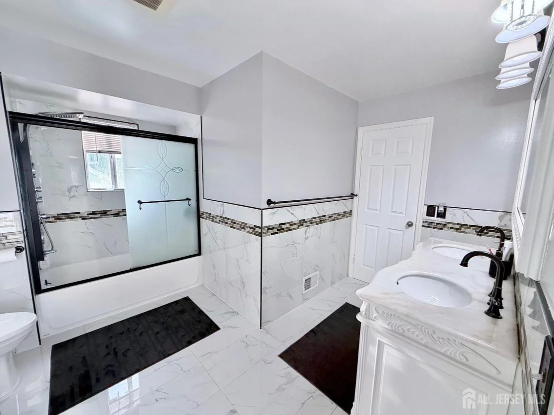 Photo of 6 Amara Court