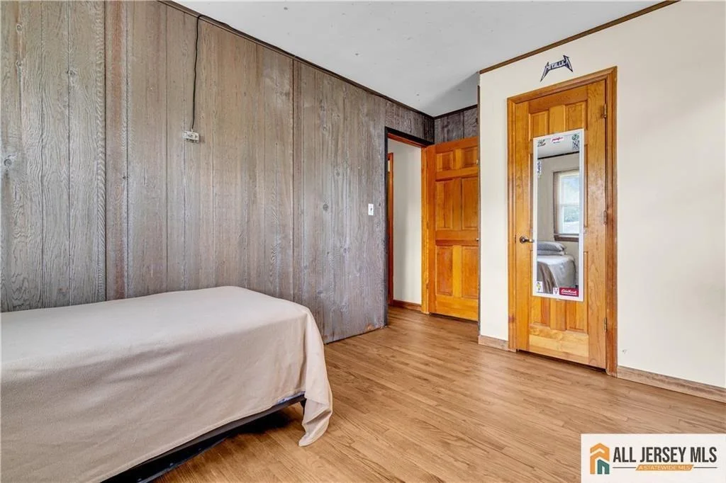 Photo of 8 Whitehall Avenue