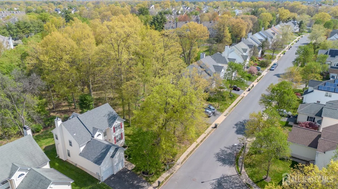 Photo of 23 Huntley Way