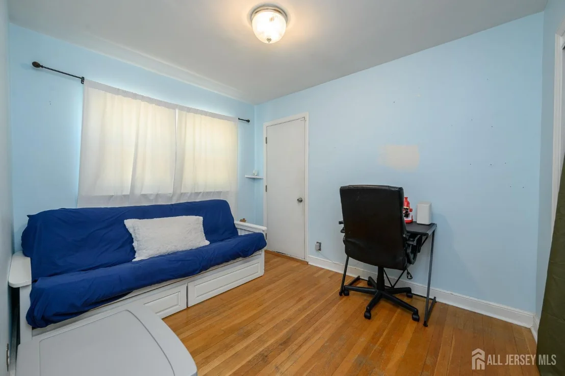 Photo of 49 Colonial Drive