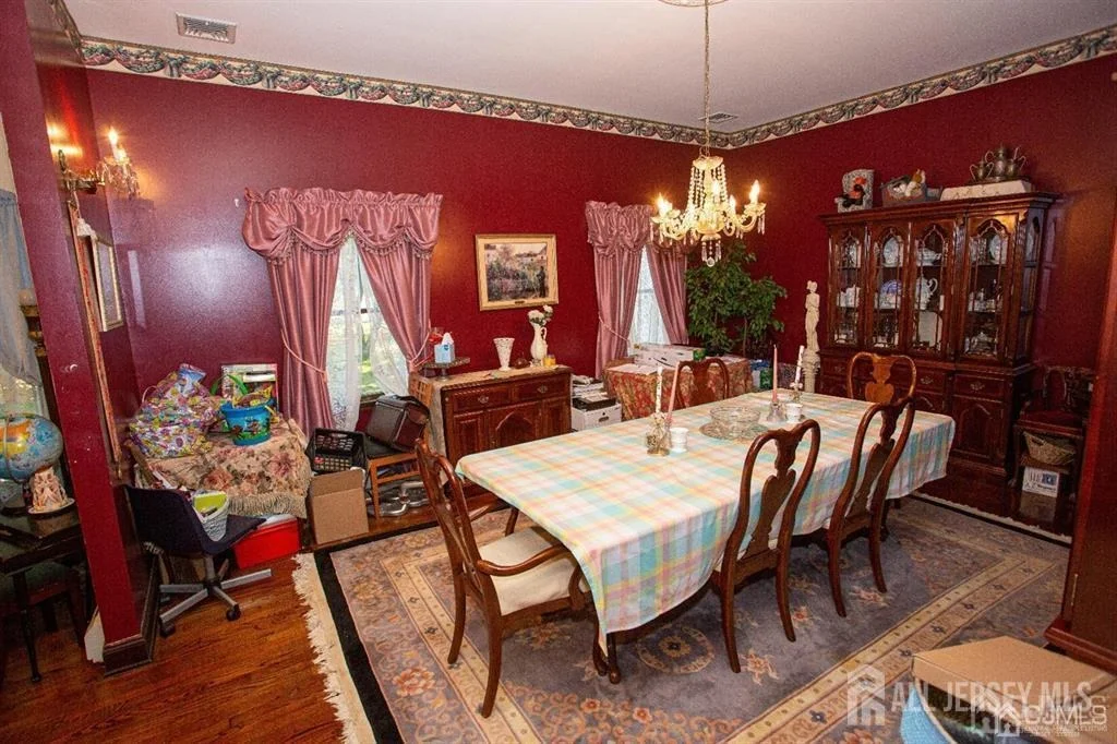 Photo of 219 Johnson Lane