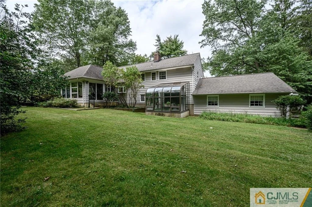 Photo of 4 Mountainview Lane