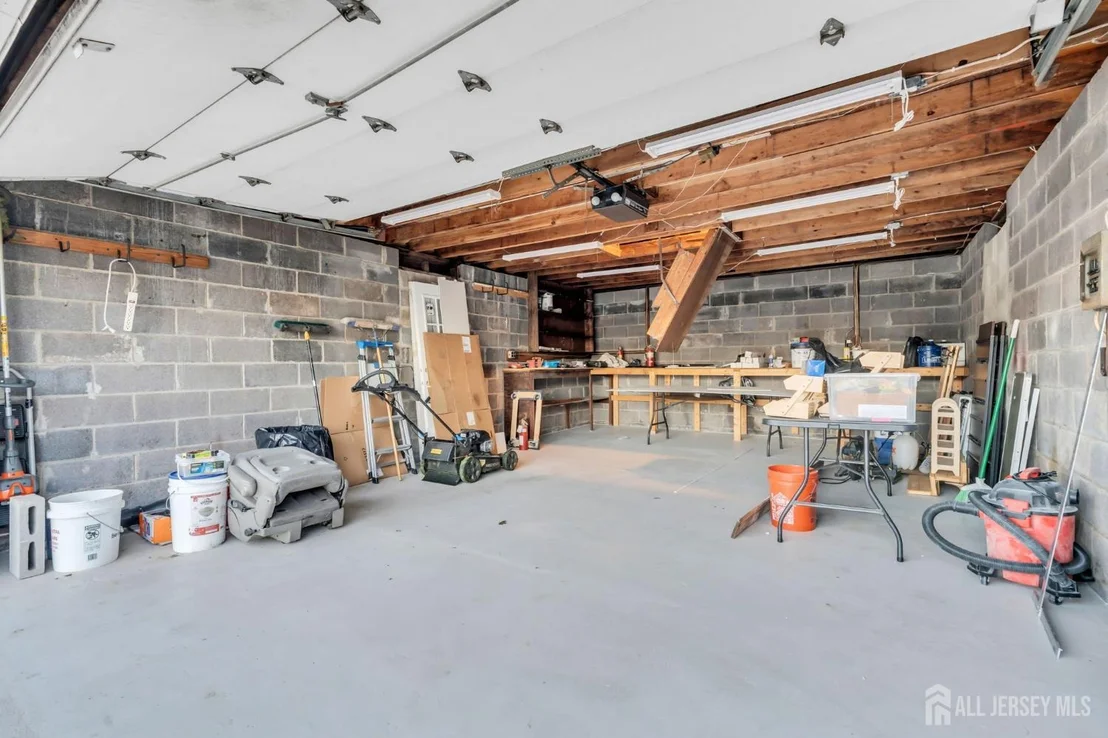 Photo of 140 Camelot Drive