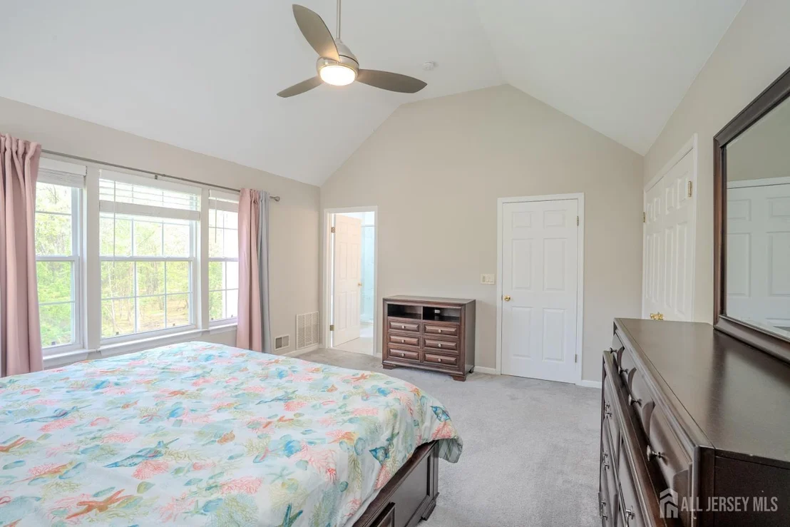 Photo of 23 Huntley Way