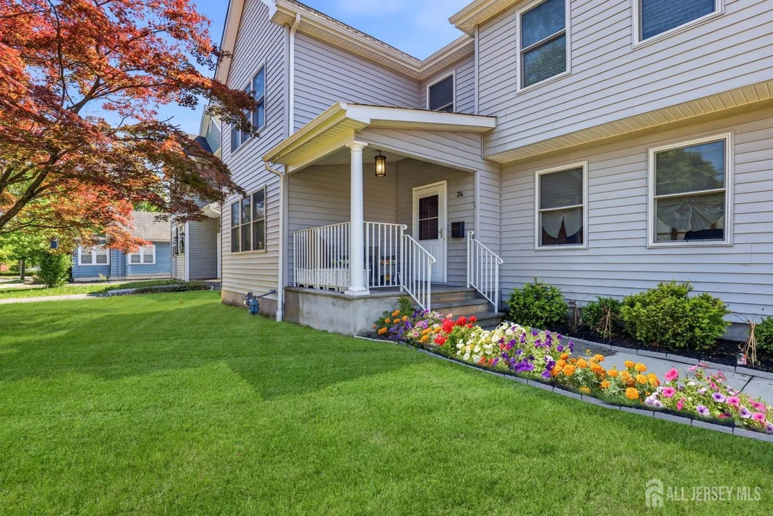 Photo of 24 Campbell Avenue
