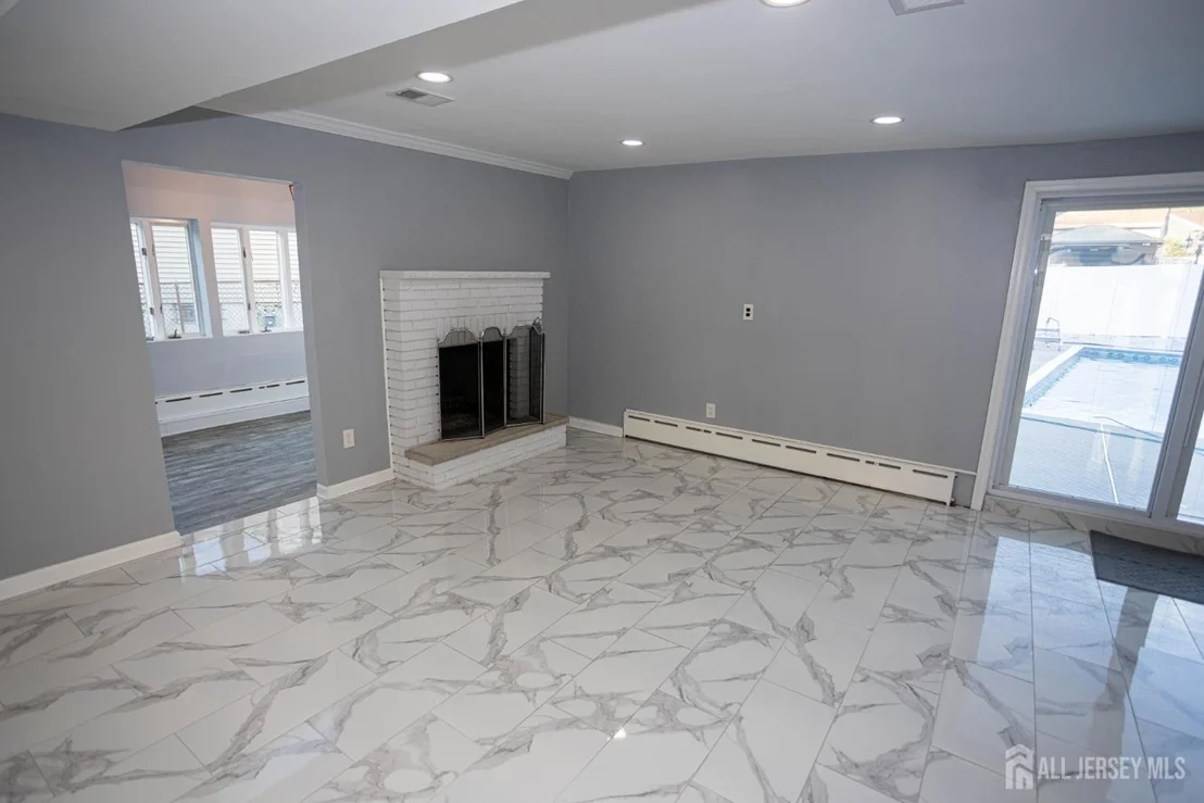 Photo of 18 Robinhood Drive