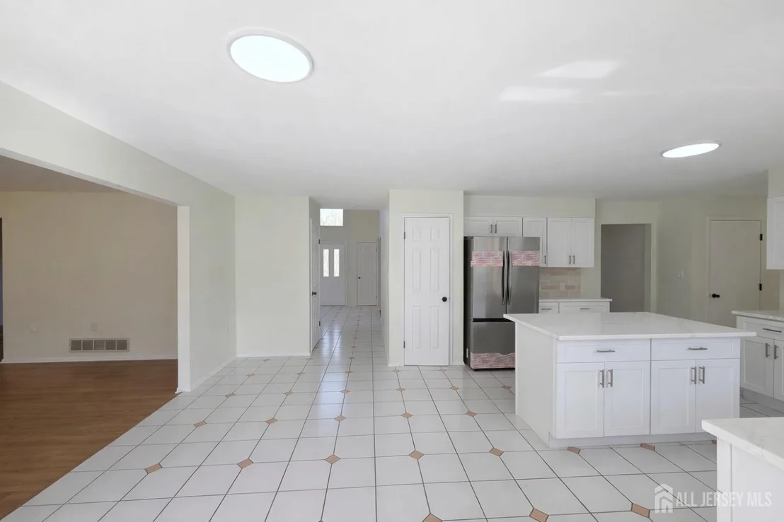 Photo of 1 Alexander Drive