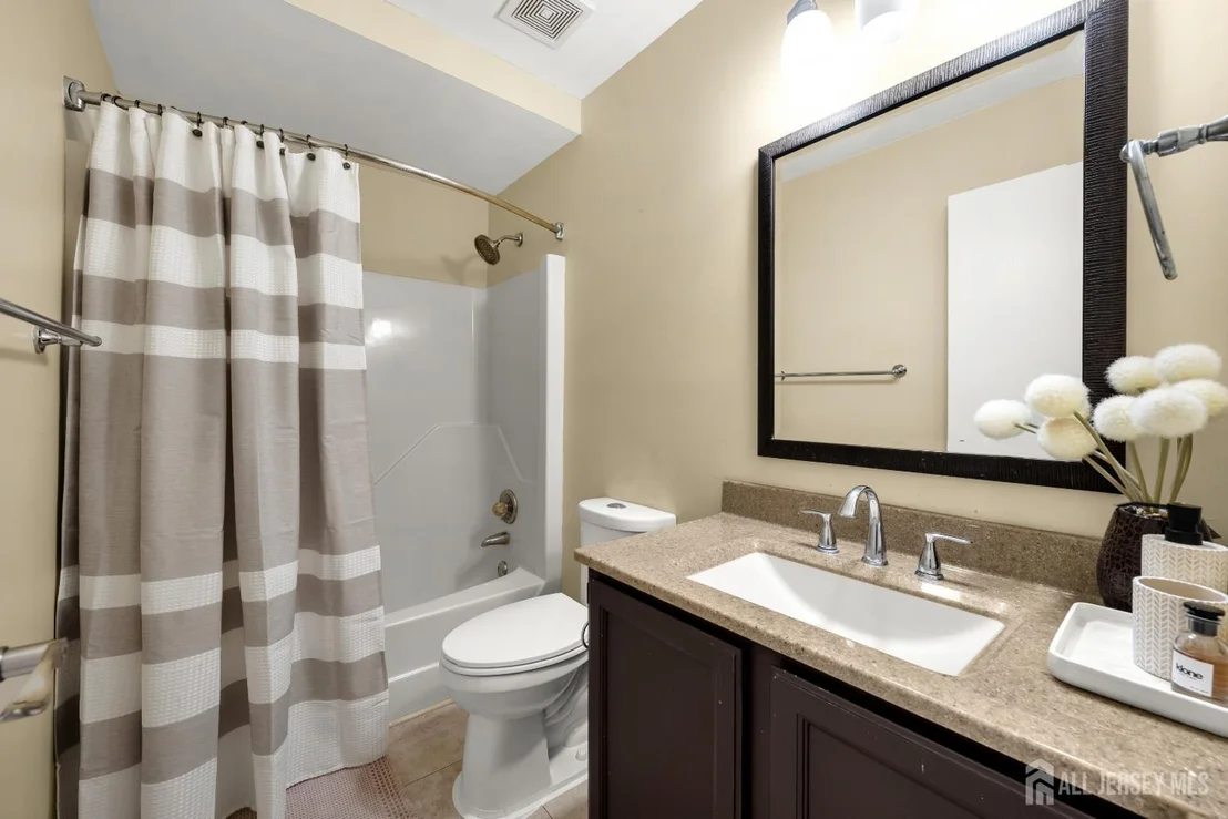 Photo of 45 Ditmars Circle